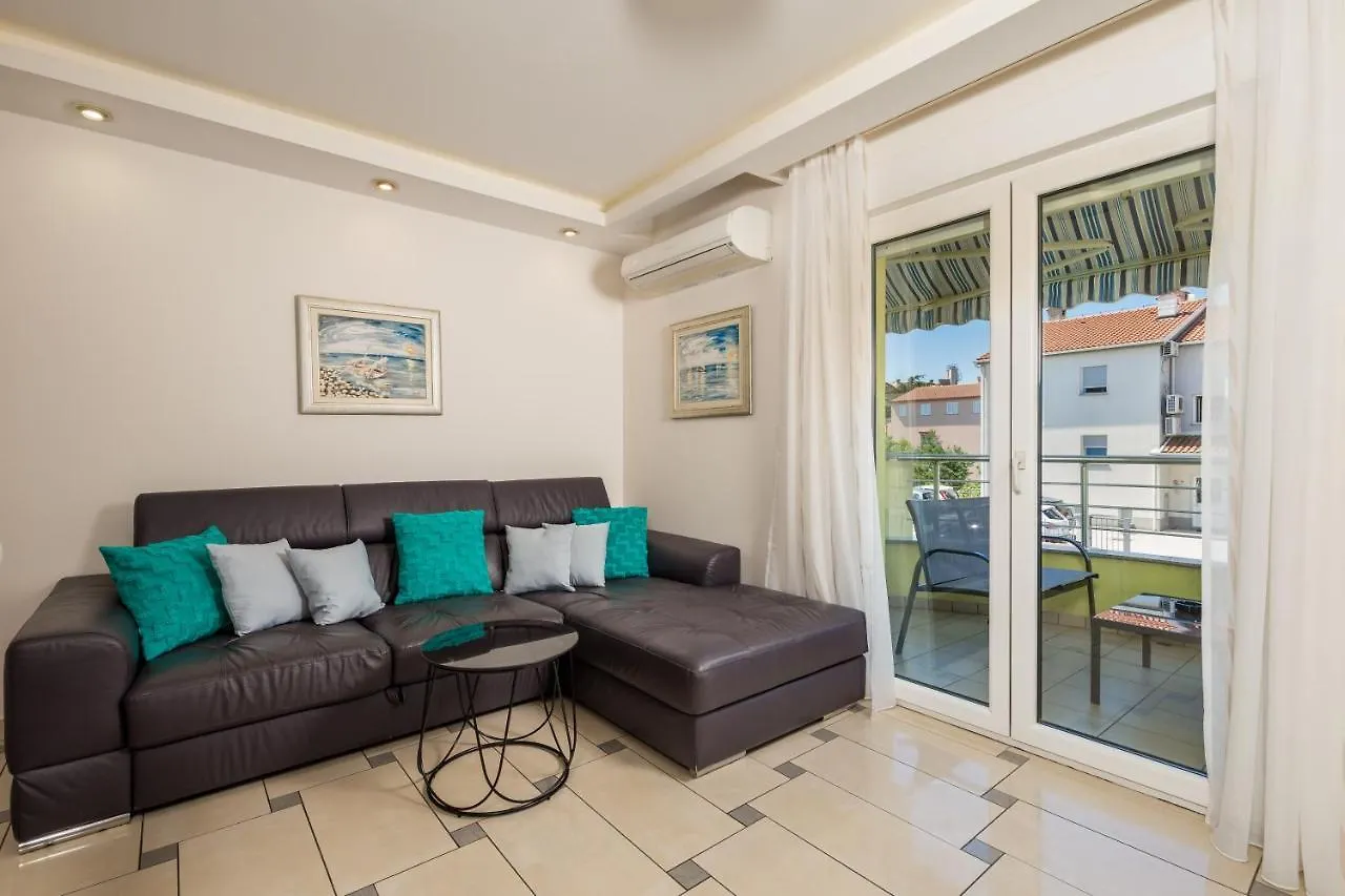 Moon River Rijeka Apartment